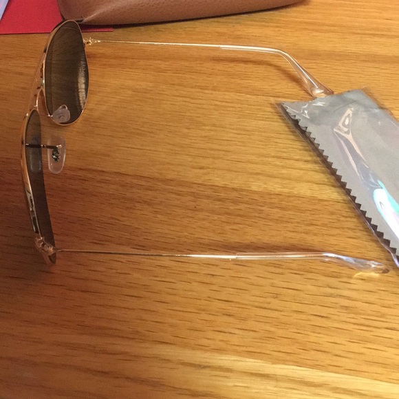 Rayban Aviator Sunglasses - Picture 3 of 7